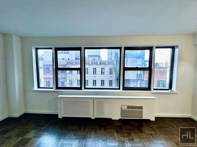 BEEKMAN PLACE, Unit 7C in New York, NY - Building Photo - Building Photo