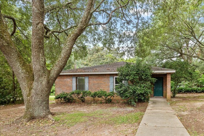 property at 1901 Honeysuckle Dr