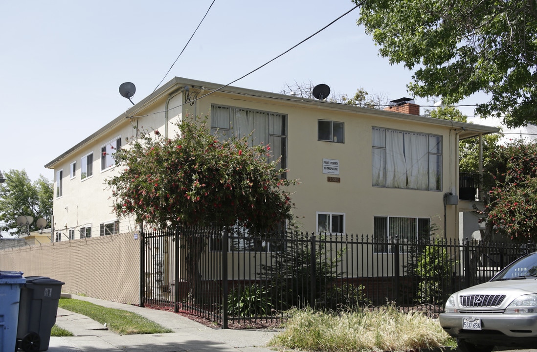 1522 Prince St in Berkeley, CA - Building Photo