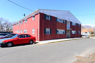 164 Chelton Ave in Long Branch, NJ - Building Photo - Building Photo