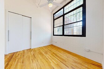 315 Seigel St in Brooklyn, NY - Building Photo - Building Photo