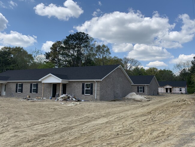 West Lincoln Townhomes