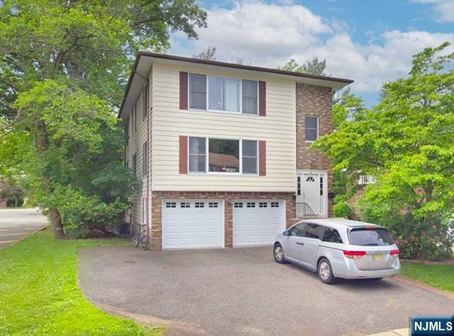 property at 44 Newcomb Rd