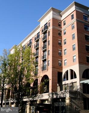 1111 25th St NW in Washington, DC - Building Photo