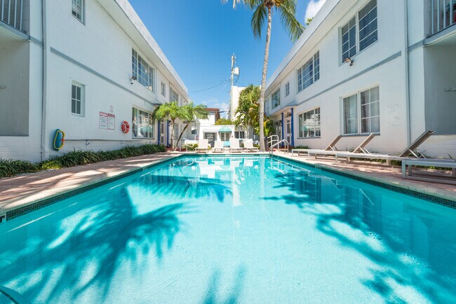 1536 Jefferson Ave-Unit -7 in Miami Beach, FL - Foto de edificio - Building Photo
