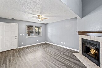 820 Spinner Ct in Colorado Springs, CO - Building Photo - Building Photo