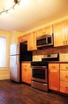 23 West Ln in Winooski, VT - Building Photo