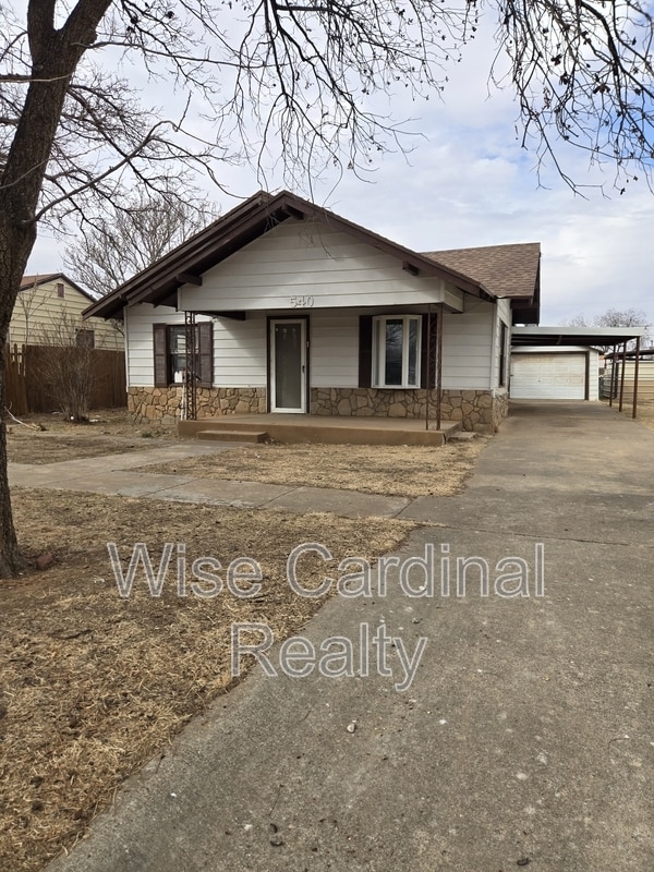 property at 540 W Lynn St