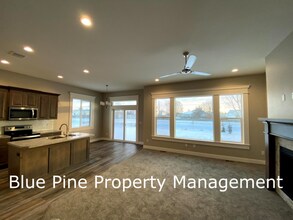 1000 Sloane Way in Idaho Falls, ID - Building Photo - Building Photo