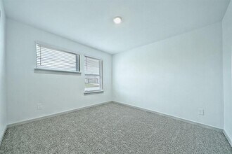 722 Silver Kettle Dr in Arcola, TX - Building Photo - Building Photo