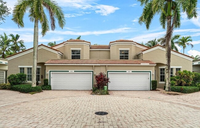 property at 7690 Hummingbird Ct