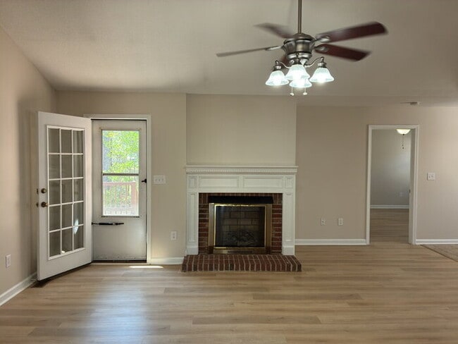 122 Woodbridge Ct in Anderson, SC - Building Photo - Building Photo