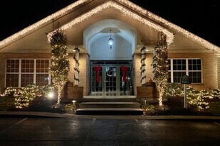 Aspen Pines in Wilder, KY - Building Photo