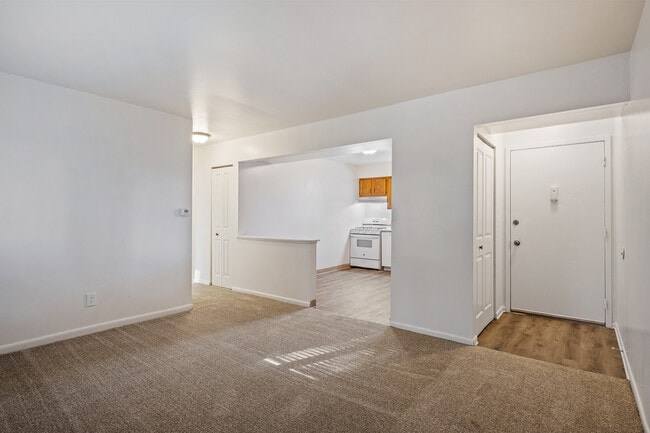 Dunbar Woods Apartments