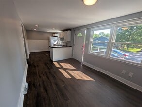 74 Jogee Rd in Middletown, NY - Building Photo - Building Photo