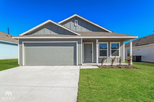 property at 2753 Ctr Crk Ln