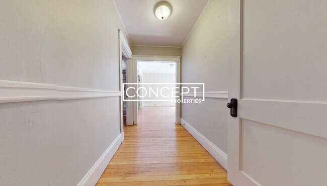 11 Story St, Unit 3CP in Cambridge, MA - Foto de edificio - Building Photo