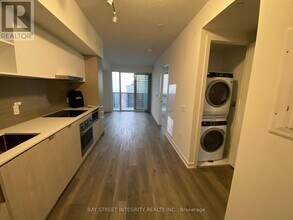 55-4555 Cooper St in Toronto, ON - Building Photo - Building Photo