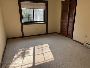 75 Winthrop St in Everett, MA - Building Photo - Building Photo