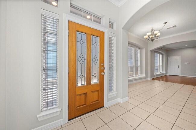 13611 Brookbluff Ln in Houston, TX - Building Photo - Building Photo