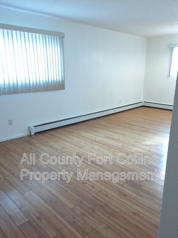 1428 S Dotsero Ave in Loveland, CO - Building Photo - Building Photo