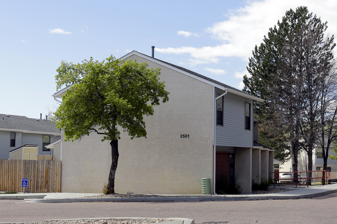 2501 King St in Colorado Springs, CO - Building Photo