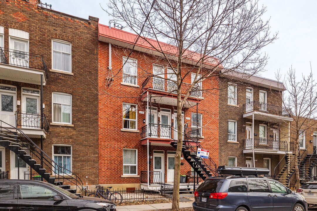 5453-5459 7E Av in Montréal, QC - Building Photo