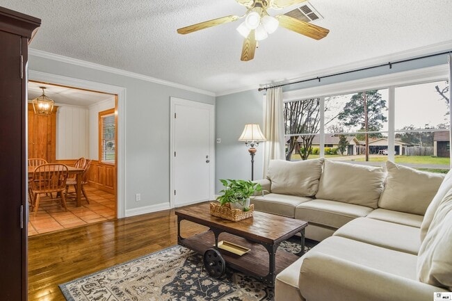 1110 Hilton St in Monroe, LA - Foto de edificio - Building Photo