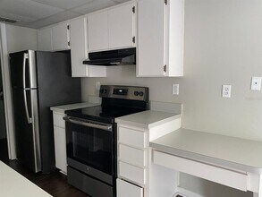 2858 SW 39th Ave in Gainesville, FL - Building Photo - Building Photo