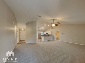 7328 Landmark Dr in Spring Hill, FL - Building Photo - Building Photo