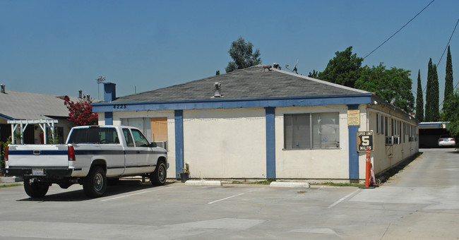 4225 Tyler Ave in El Monte, CA - Building Photo - Building Photo