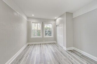 5134 3rd St, Unit A in San Francisco, CA - Foto de edificio - Building Photo