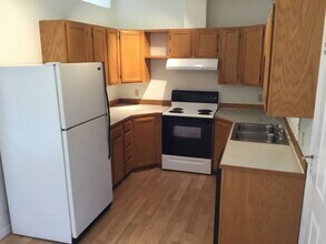 1496 Logan St in Eugene, OR - Building Photo - Building Photo