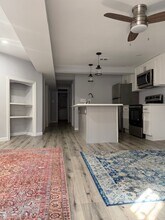 219 9th St SE, Unit APT B in Washington, DC - Building Photo - Building Photo