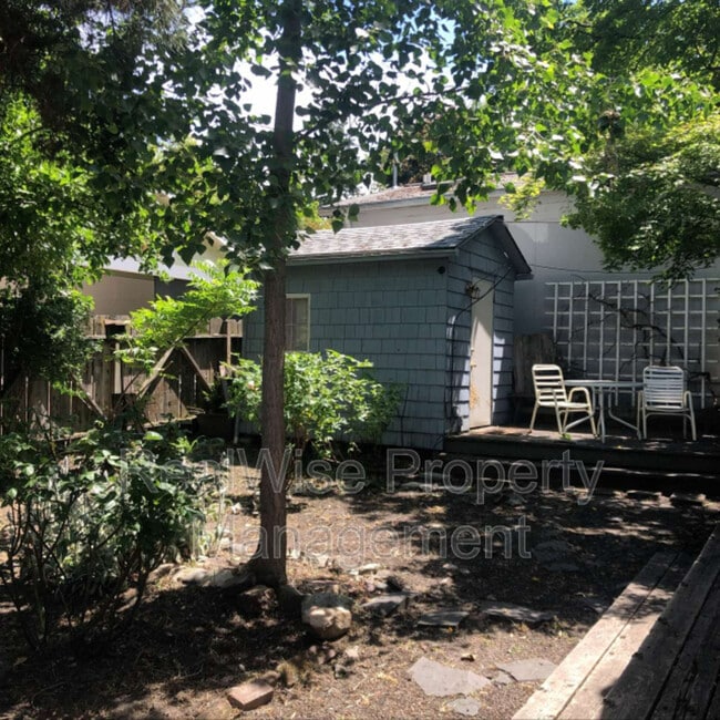 272 N 1st St in Ashland, OR - Building Photo - Building Photo