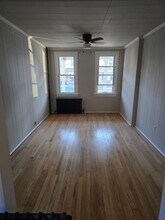 346 Washington St in Bristol, PA - Building Photo - Building Photo