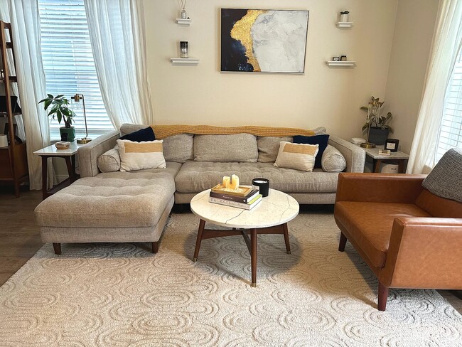 1736 W Walnut St in Tampa, FL - Foto de edificio - Building Photo