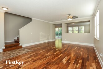 12156 Pebble Point Dr E in Jacksonville, FL - Building Photo - Building Photo