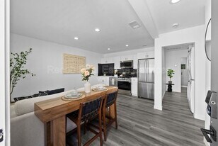 5116 69th St in San Diego, CA - Building Photo