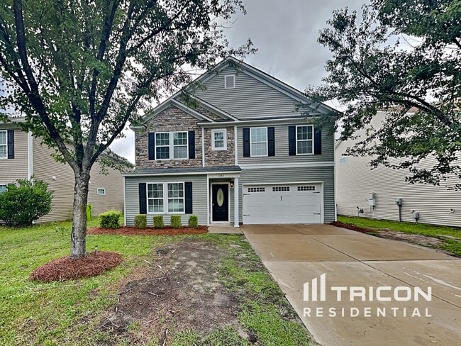1343 Green Turf Ln in Elgin, SC - Foto de edificio - Building Photo