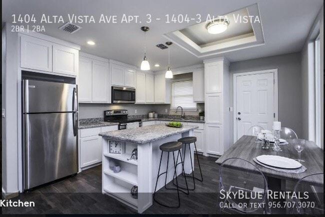 property at 1404 Alta Vista Dr