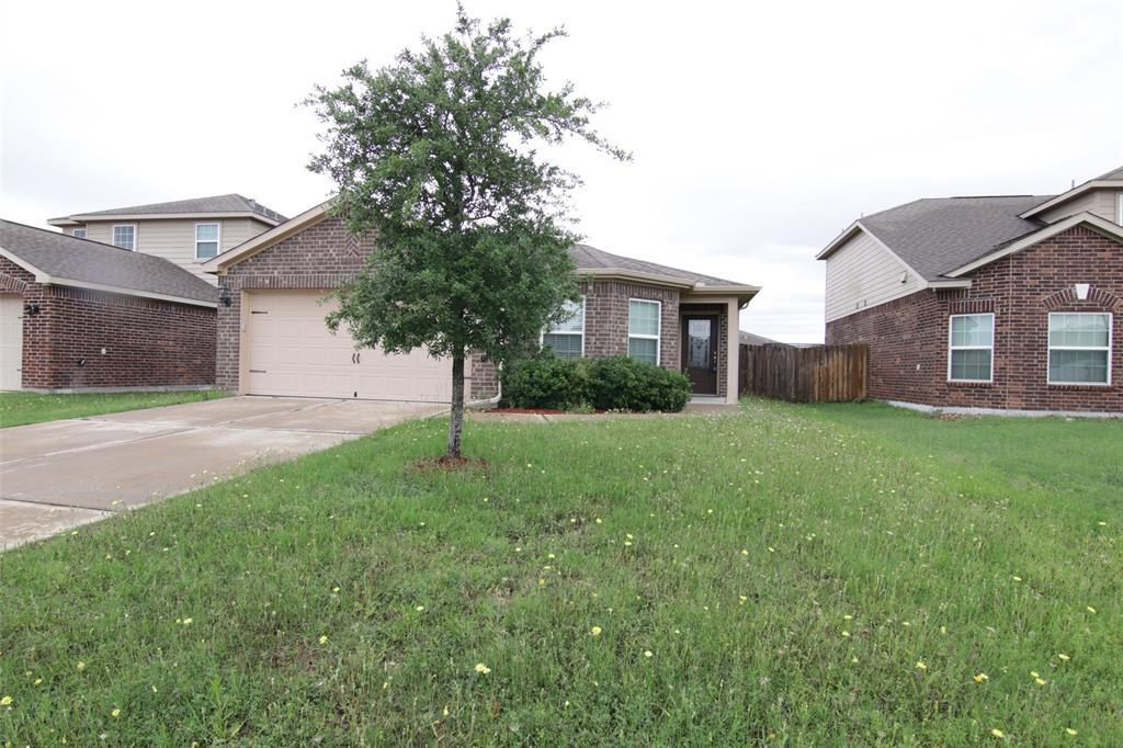 20910 Mount Bauer Dr in Hockley, TX - Building Photo