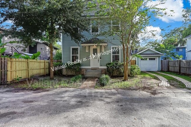 property at 1228 Willow Ct