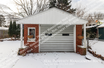 72 Wellesley Dr in Pleasant Ridge, MI - Foto de edificio - Building Photo