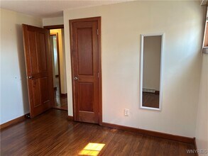 688 Dick Rd in Cheektowaga, NY - Building Photo - Building Photo