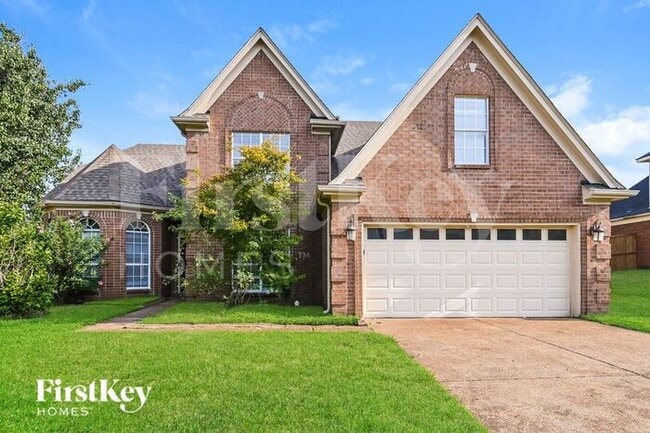 property at 10166 Green Moss Dr N