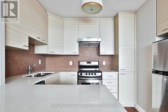 40 Homewood Ave in Toronto, ON - Building Photo - Building Photo