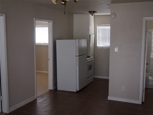 property at 2408 Southmore Blvd