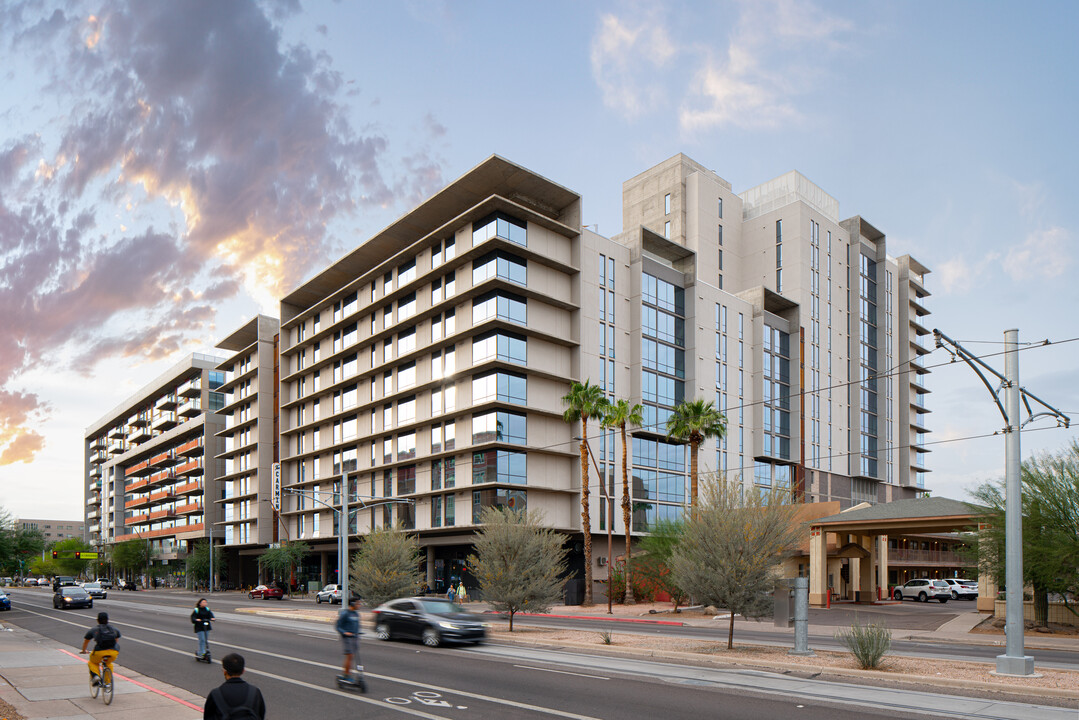 The Carmin in Tempe, AZ - Building Photo