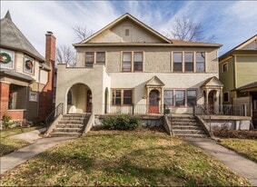 783 Woodruff Pl E Dr, Unit 783 in Indianapolis, IN - Building Photo